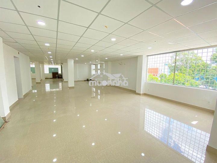 Tòa nhà new 100% làm thẩm mỹ - spa - ngân hàng tại quận 3 - 4