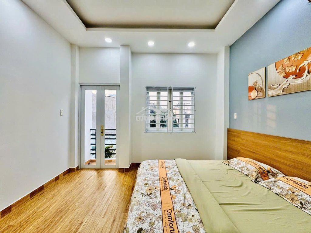 Hot gò vấp nhỉnh 5 tỷ - ngang 4.1m - hẻm xe hơi  - vị trí đẹp - 2