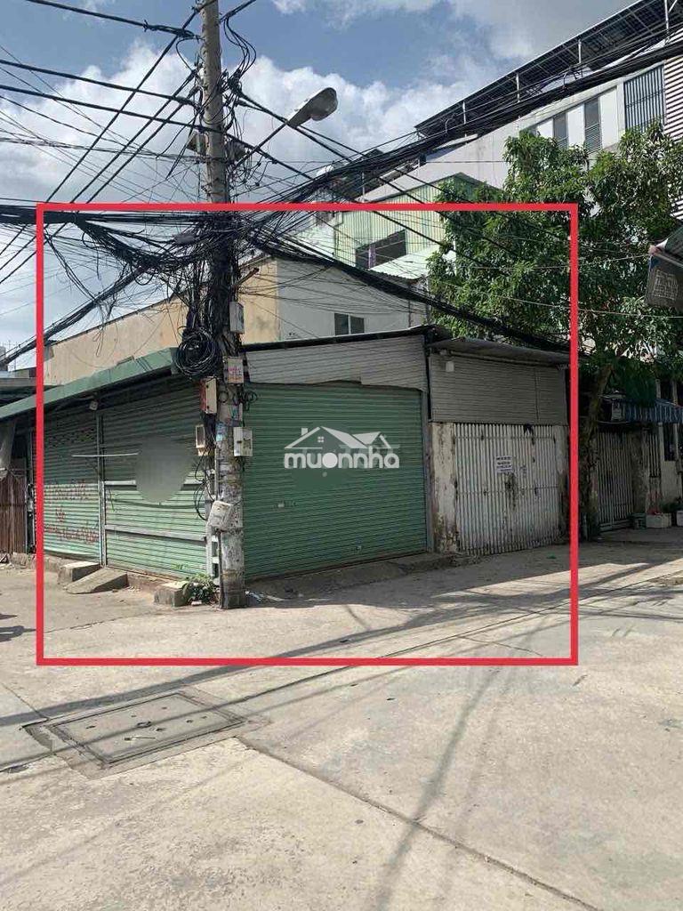 Gần aeon tân phú, dt 8x20, có 3pn, tiện là kho, may đồ
