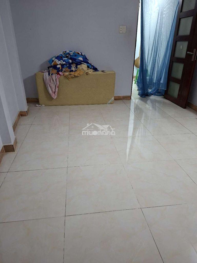 Hẻm 34/ trần quý p6q11 hcm - 2