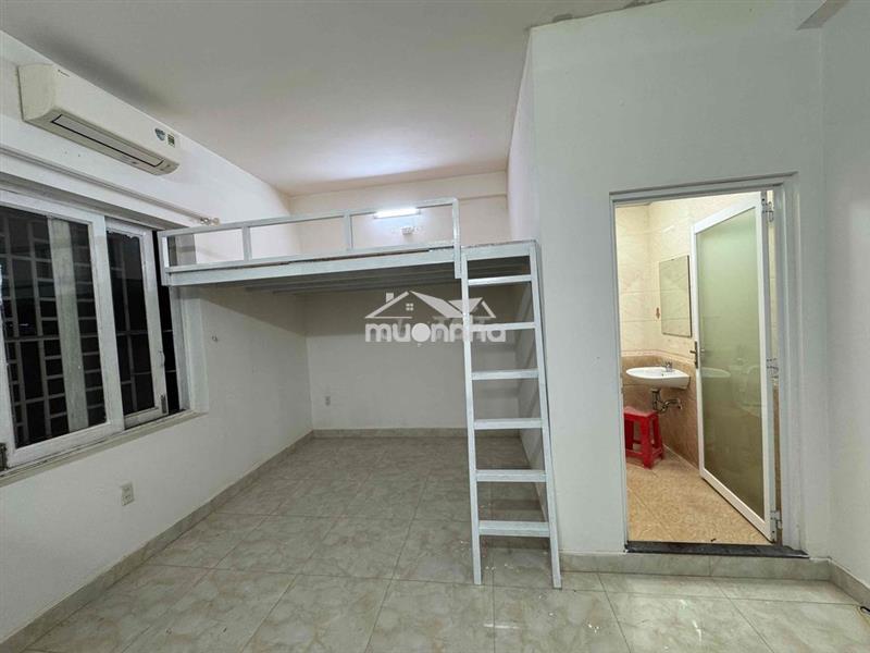 Cho thuê phòng lầu 2 giá 3,8tr