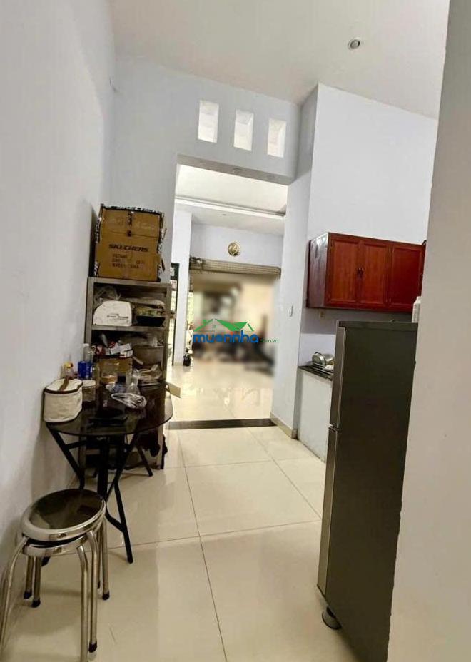 Nhà cấp 4 dọn vào ở ngay - đường nhựa xe hơi thông 6m - sát chợ thiếc - giá chỉ 4.95tỷ thương lượng - 2