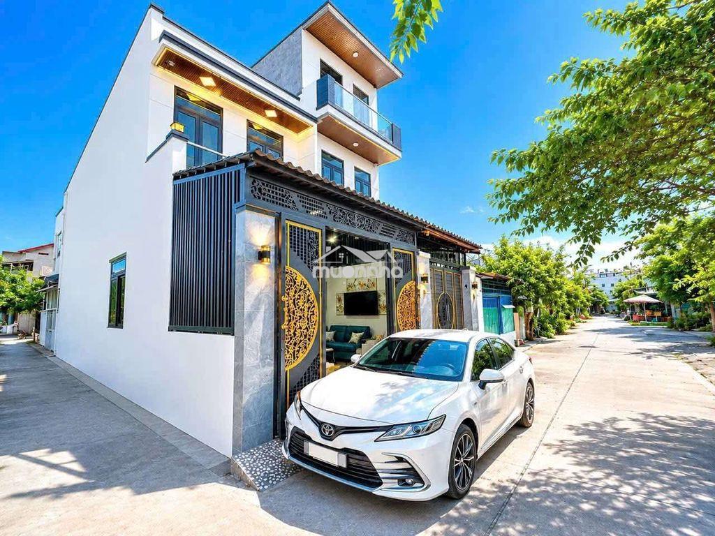 Nhà mới đẹp – hẻm xe hơi tránh – đối diện công viên.  chỉ 5,7 củ - 4