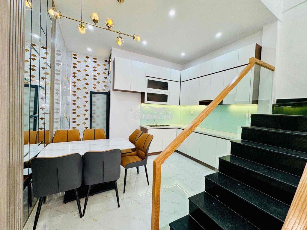 Nhà đẹp nội thất cao cấp - sát mặt tiền âu cơ - 3