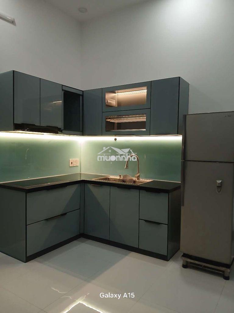 Cho thuê nguyên tầng 52m2 - hẻm xe hơi kế bên trường tiểu học