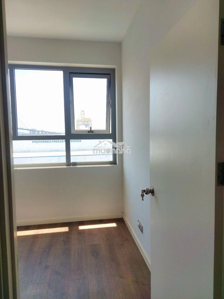 Cho thuê giá rẻ 3pn - 94m2, luxgarden, 9.5 triệu , 4 máy lạnh - 4