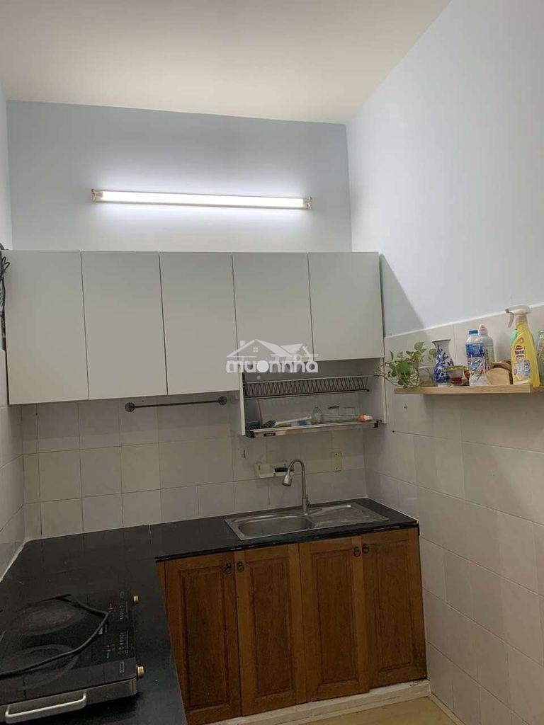 Cho thuê căn hộ chung cư mini trung tâm quận 3 - 4