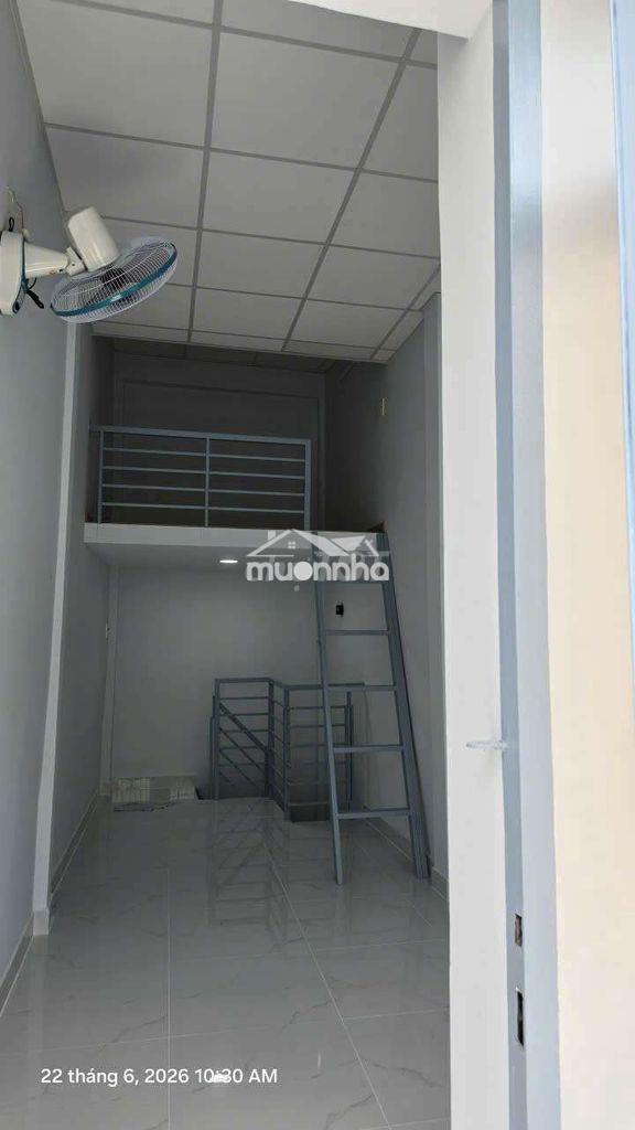 Cho thuê nhà nguyên căn hẻm xóm chiếu, quận 4 - 4
