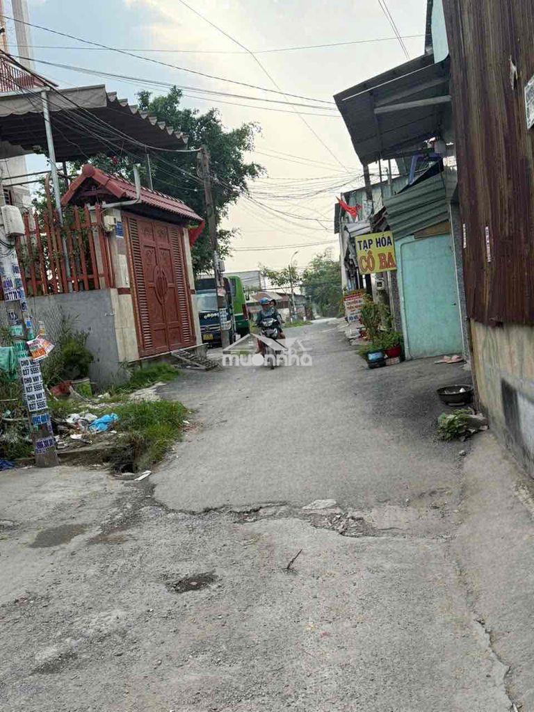 Bán nhà ngay sát chợ bình chánh giá 920 triệu không phát sinh - 2