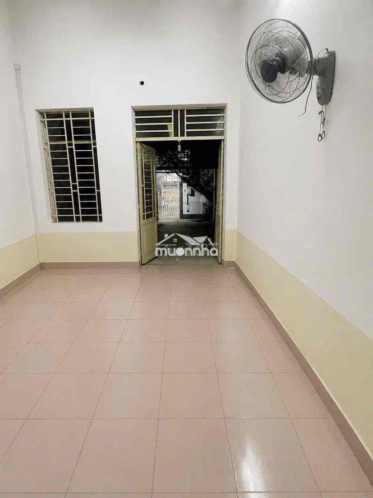 Cần cho thuê nhà đường xe tải thông tân hương.4x19m 8tr - 2