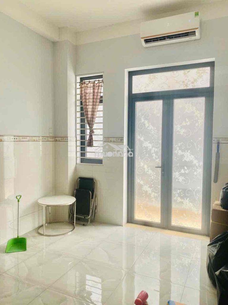 Duplex ban công full nội thất có máy giặt riêng - 4