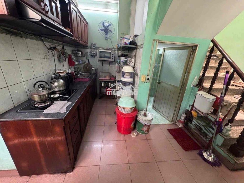Mặt tiền kinh doanh nguyễn sơn - 4 x 16,5m - giá: 12tỷ - 4