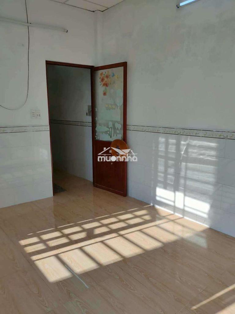 Bán nhà gác suốt trên dưới điều có vệ sinh 4x7 - 2