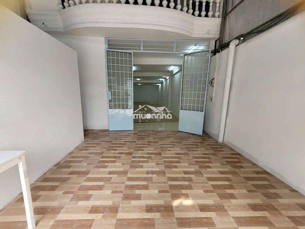 Cho thuê kho đường số chợ tân quy q7 - 3