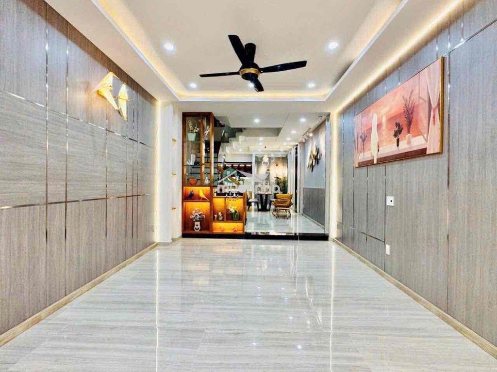 Cho thuê nhà nguyên căn giá 22tr/ tháng d/c : 61/đường số 59 , p14 , - 3