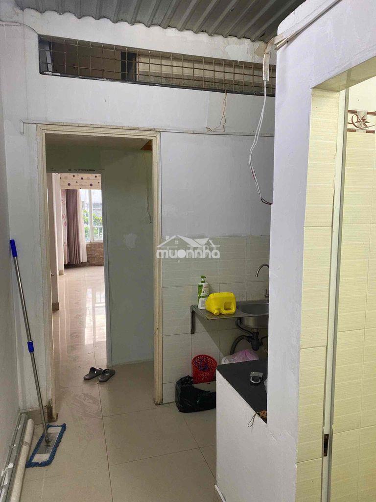 Cho thuê căn hộ chung cư nhiêu lộc b có máy lạnh máy giặt - 3