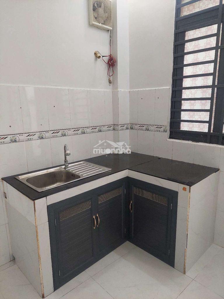 Bán nhà đường phạm hùng c2 dt.4m×4m3 } 1 lầu 1 phòng 1 toilet hẽm 3m5 - 3