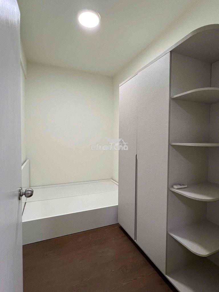 The park residence bán gấp căn 2pn 1wc 2tỷ8 liên hệ luân *** - 2
