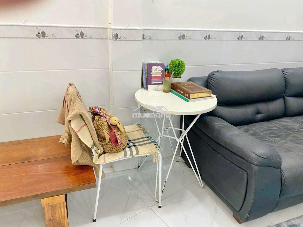 Nhà 2 phòng 6 x 7m - 4