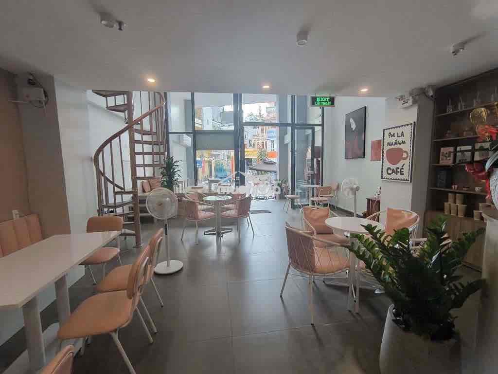 Mặt bằng kinh doanh_ cô bắc_ quận 1 , trệt lững_ 220m2 kinh doanh ngay - 2