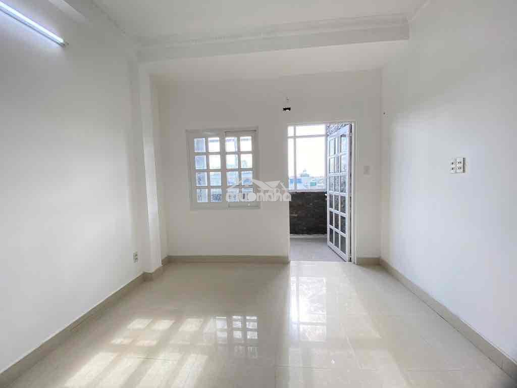 Cho thuê phòng trọ nhà mặt tiền đường thoáng mát . - 3