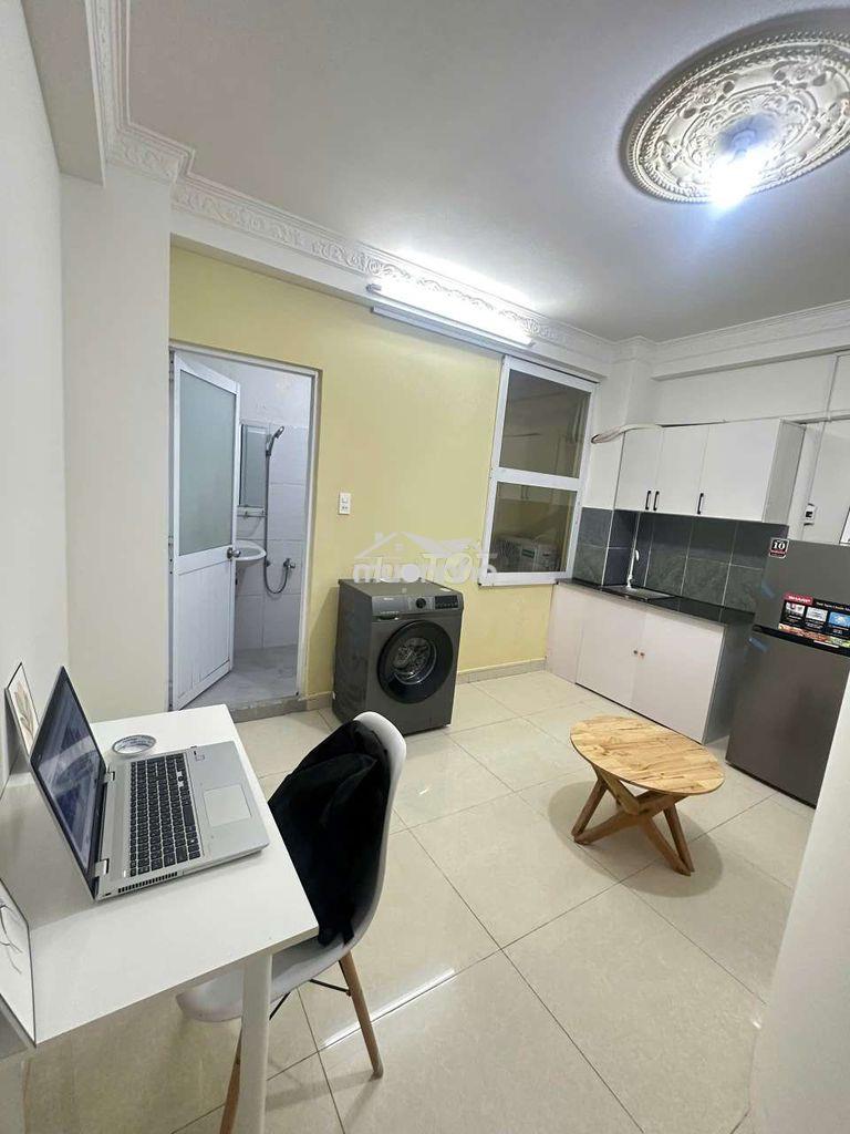 PHÒNG MỚI SẠCH ĐẸP GIÁ RẺ TẠI MẶT TIỀN NGUYỄN VĂN CÔNG