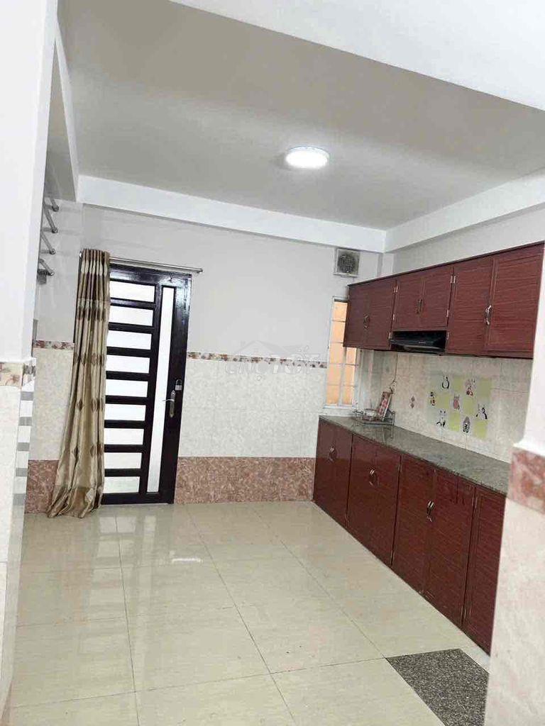 4 phòng hẻm xe tải - 3