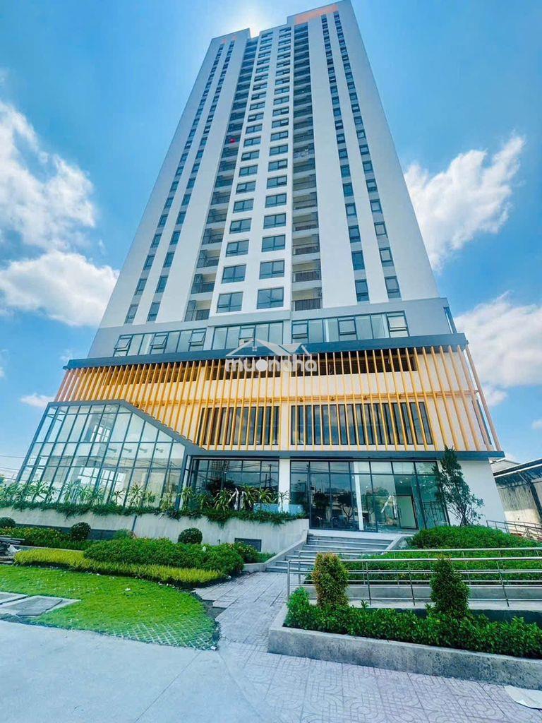 Cho thuê căn 3pn view quận 1 nội thất cơ bản căn góc giá tốt - 3