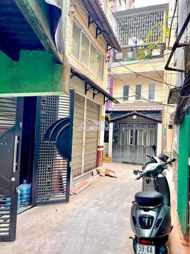Bán nhà 2 lầu giá tốt tại q. 6 . - 3