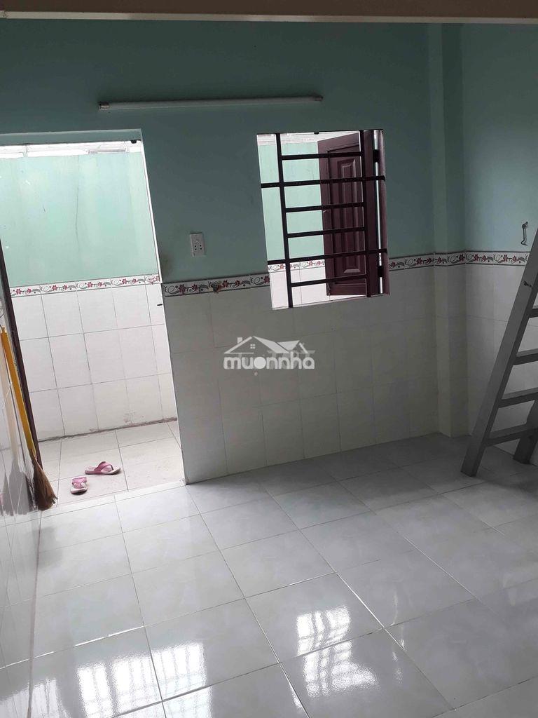 Phòng trọ quận 4 gần đh nguyễn tất thành - 3