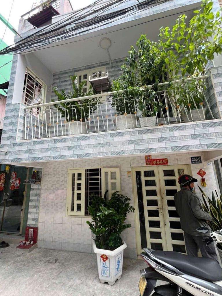 Bán gấp nhà ở quận 6 - 3
