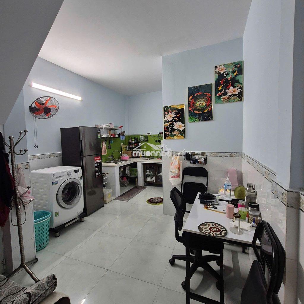 Bán nhà hẻm ba gác rộng rãi đường phạm thế hiển p4 q8 - 4