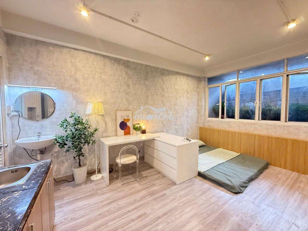 Hơn 5tr - studio bancol, thang máy - sát chợ nguyễn tri phương - 2