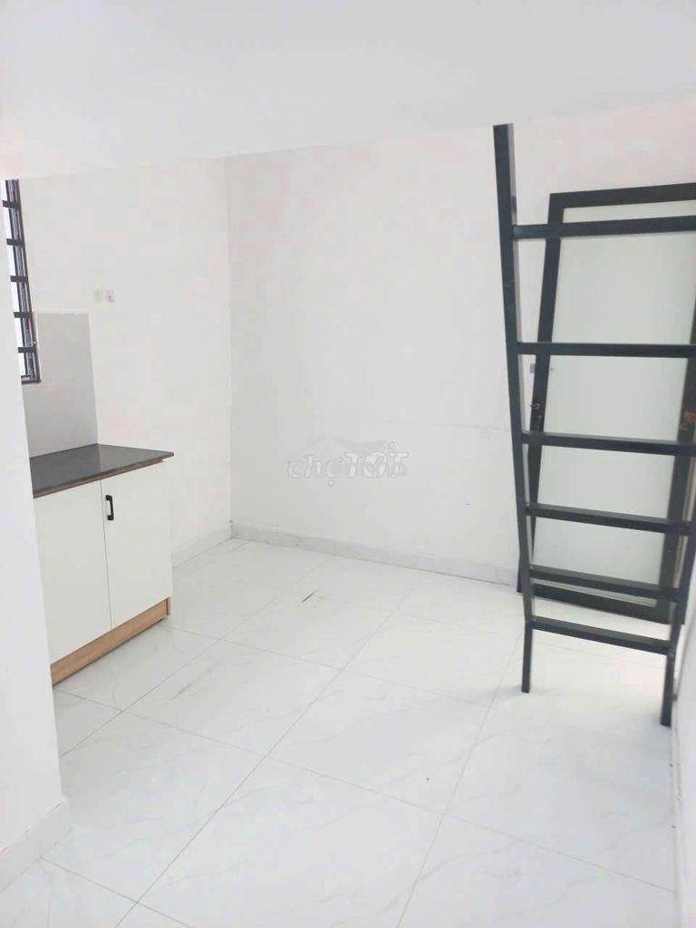 Còn trống phòng mới xây - 2