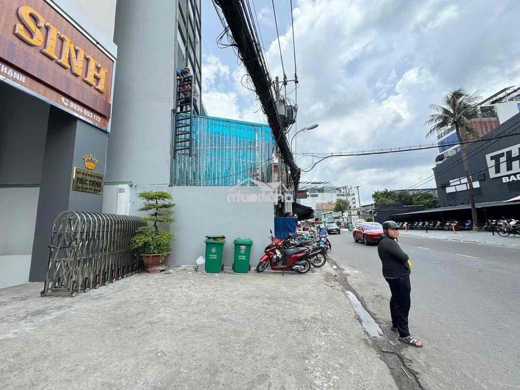 Mặt bằng kinh doanh_ trệt 234m2 _ vỉa hè 100m2 , ngay p13 bình thạnh - 3