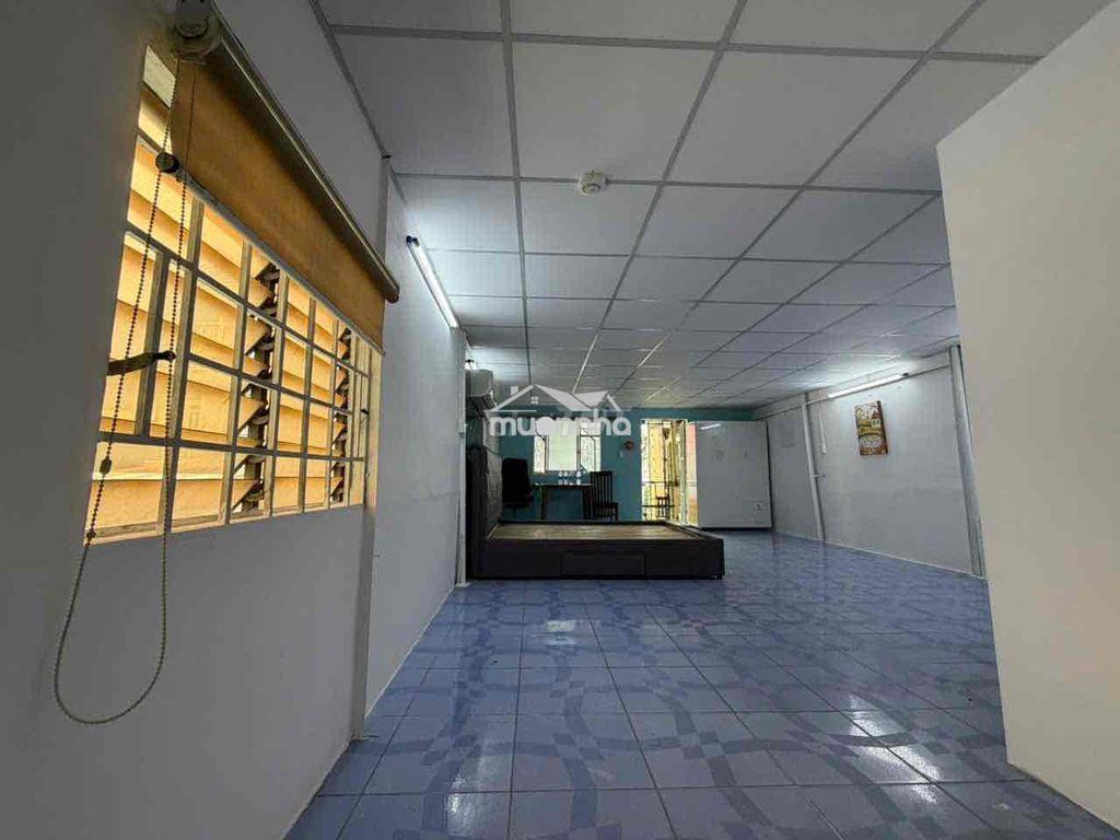Phòng mới siêu to khổng lồ gần đầm sen có ban công thoáng mát - 3