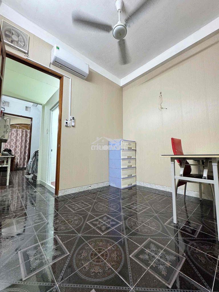 Chính chủ cho thuê phòng giá 3,8tr võ văn kiệt q.1 ở ngay ạ lh em nha - 3