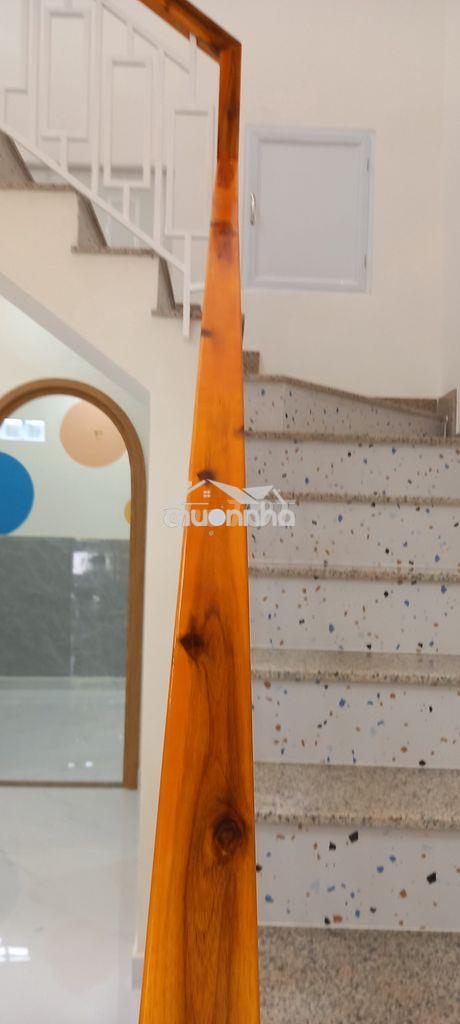 Nhà thuê đẹp lạc long quân - 2