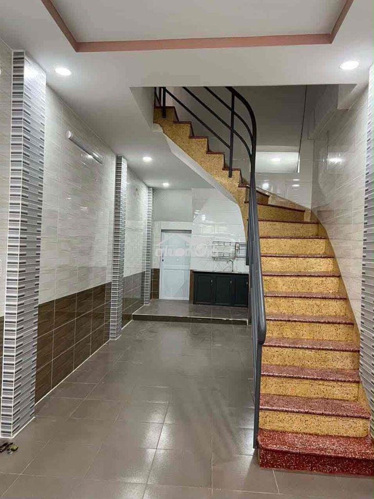 Nhà nguyên căn tại quận 11 - 2