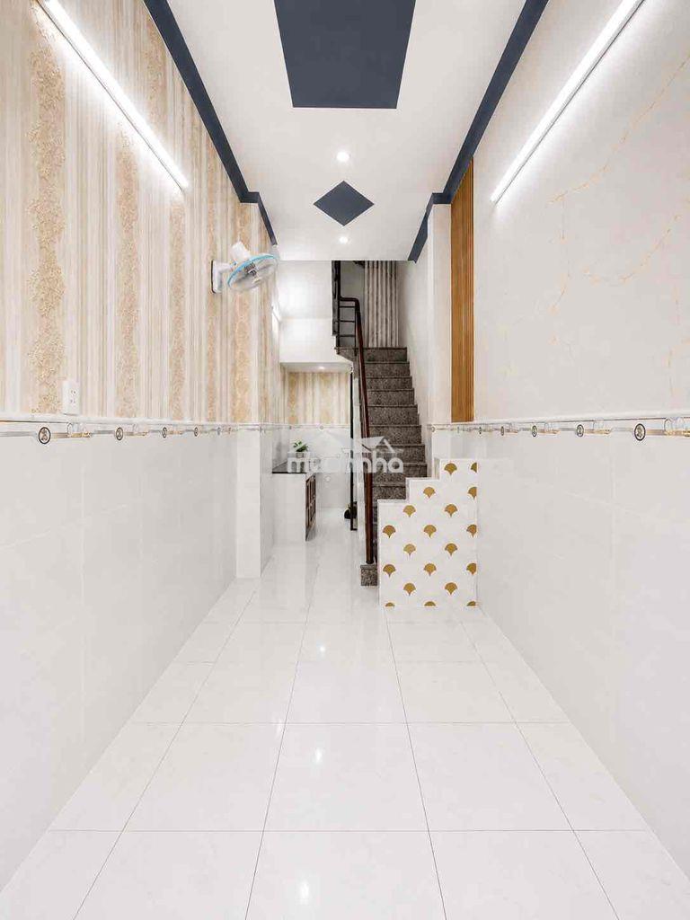Bán nhà q11, đường lạc long quân, phường 3, 3 lầu, 3pn, 2wc, hxh, shr - 2