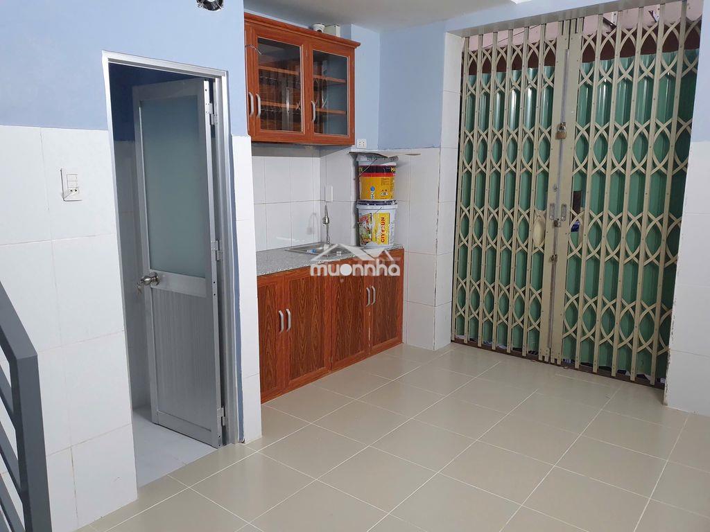 Nguyên căn qtb, dtsd 84m2, trệt, 4 lầu, 3wc - 4