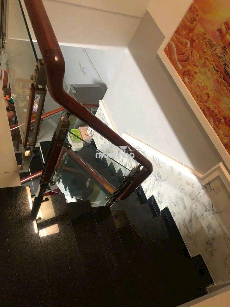 Cho thuê nhà dt 4x 20 hẽm dương bá trạc p1. hẻm 4m. giá 12trieu - 3