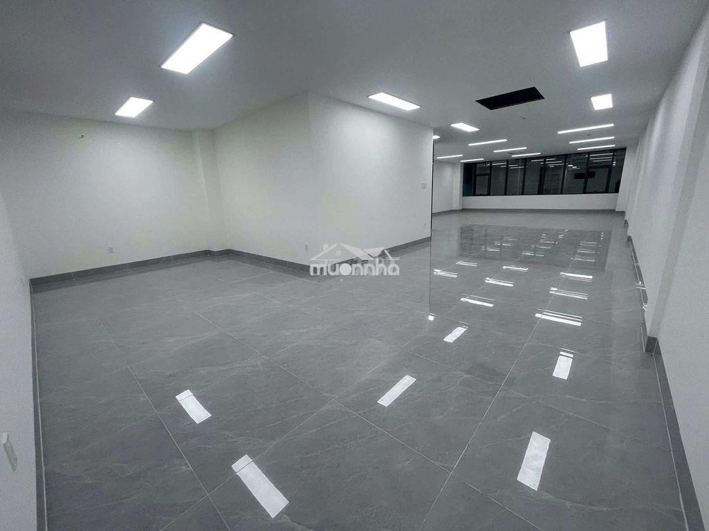 Cho thuê toà nhà mặt tiền lũy bán bích, 8*22m !! - 2
