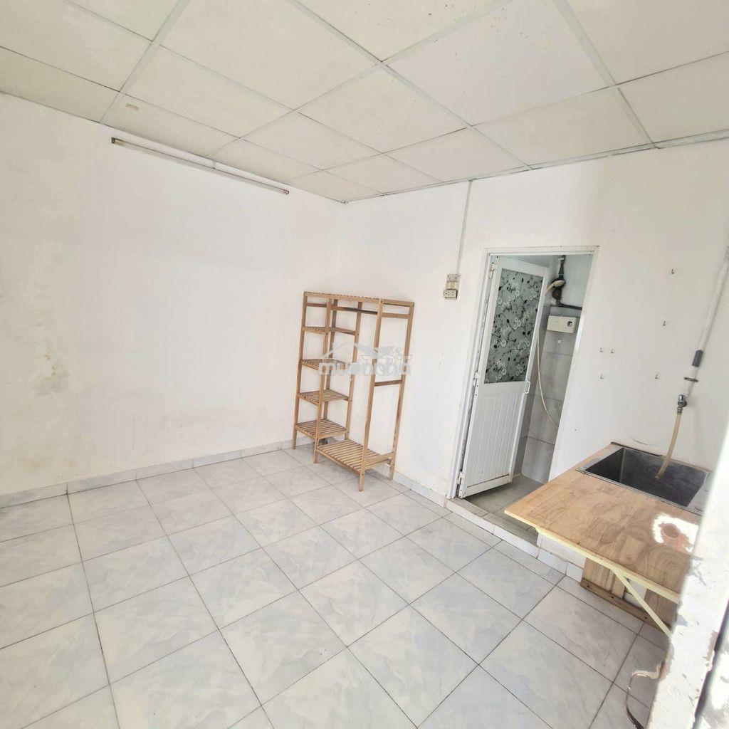 Phòng trọ giá rẻ bến xe miền đông - 2
