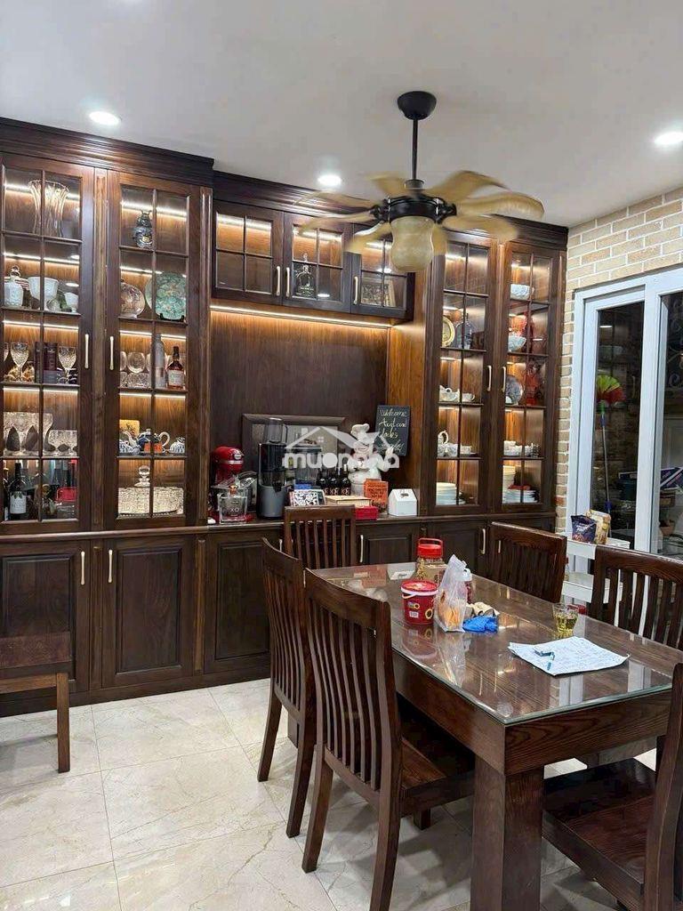 Bán căn biệt thự hẻm vip khu đuờng c1 , p13 gần nhà ga 6x16m 3 lầu st - 4