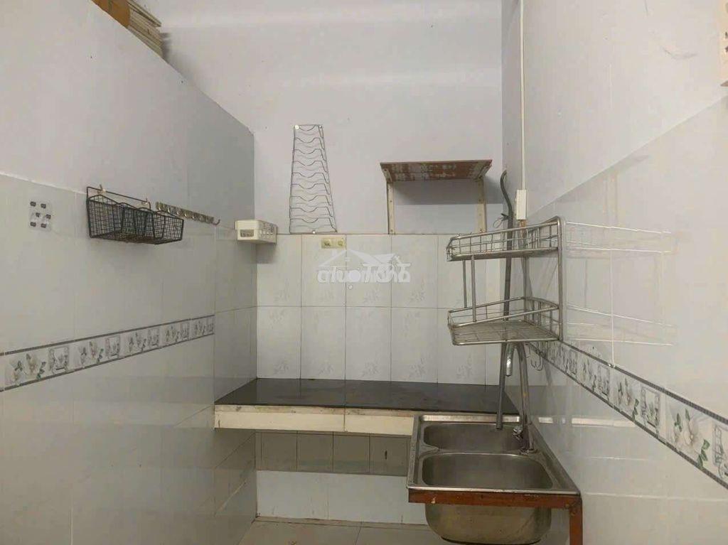 Nhà 1 trệt 1 lửng đúc 4x10m hẻm 994 huỳnh tấn phát - 3