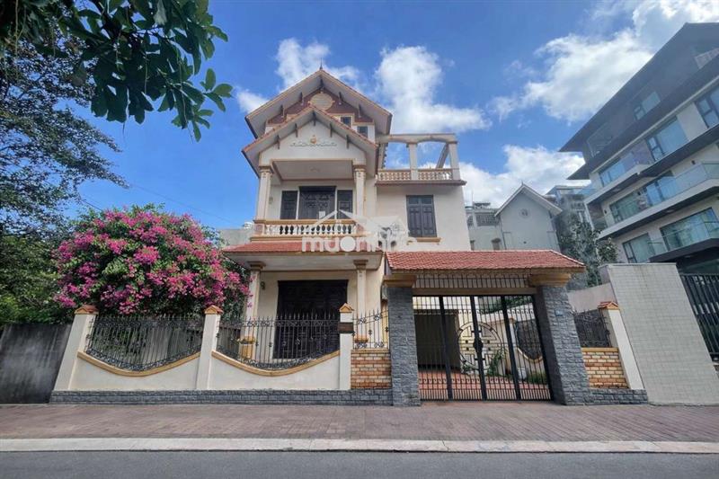 Cần bán nhà đường lê hồng phong- hải phòng. sau toà doji