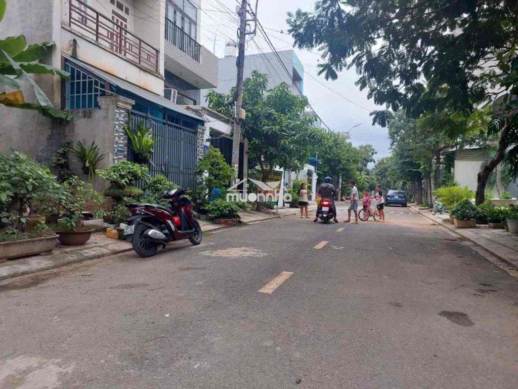 Bán nhà 2 tầng, 2pn, ngay cầu ông nhiêu, giá cực tốt, 3.69tỷ!! - 3