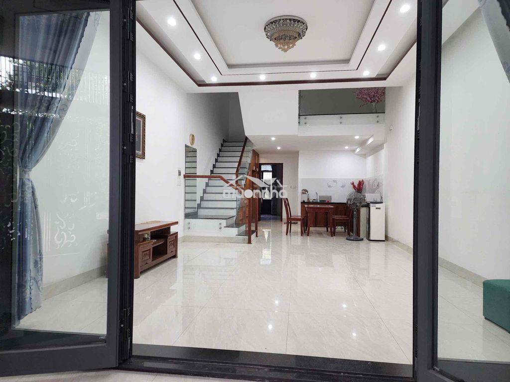 Cho thuê nhà 3 tầng mt đoàn khuê, ngũ hành sơn, full nội thất, 6pn - 2