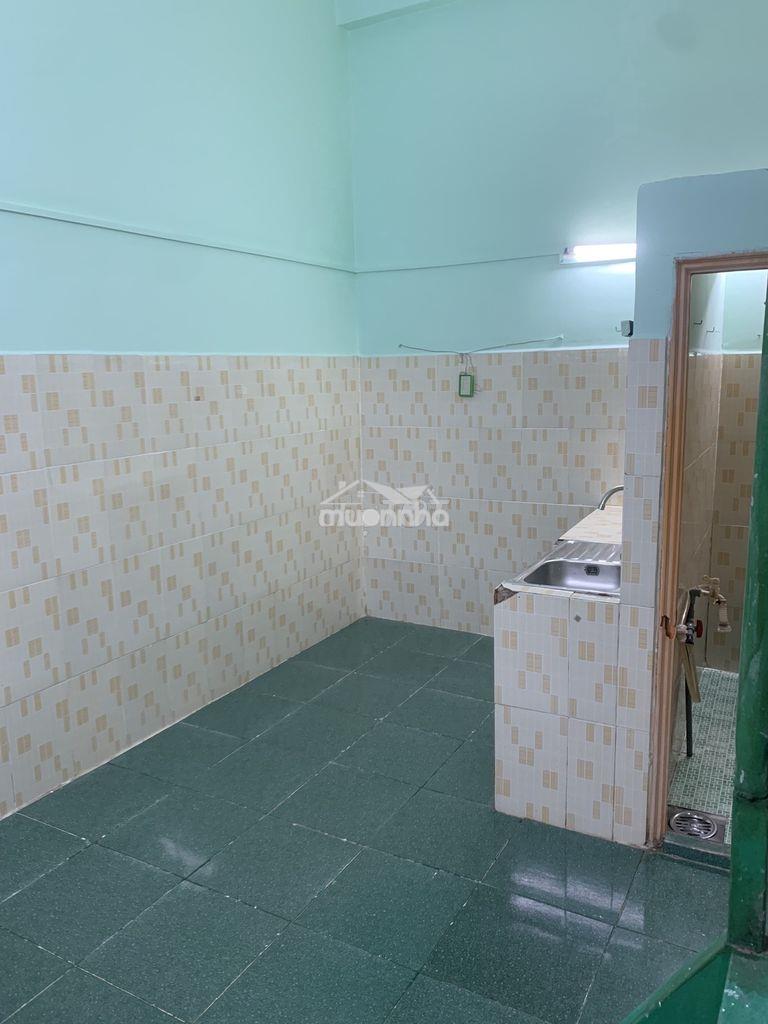 Nhà trọ 1 trệt 1 lầu 32m2 tại quận 8 gần chợ và trường học - 4